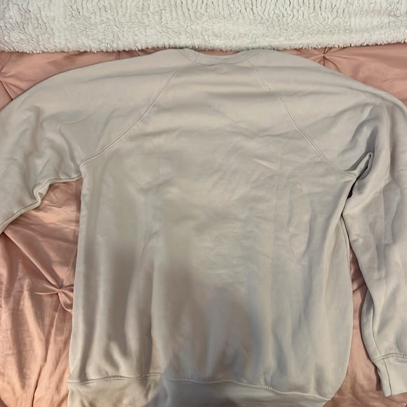 beige sweater with design - Picture 3 of 3